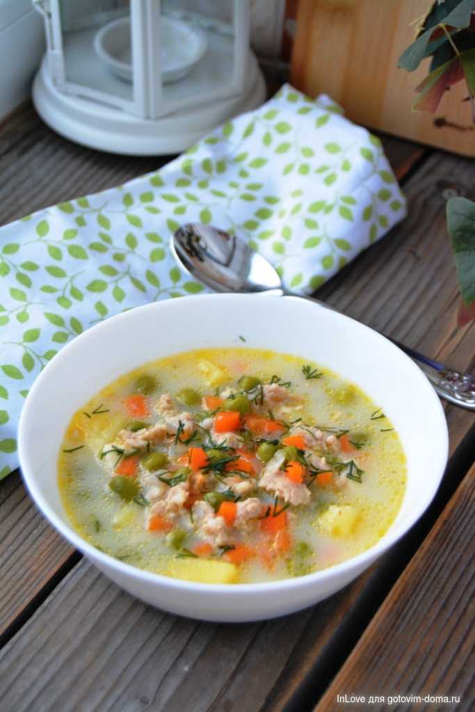Суп с зеленым горошком: 4 простых рецепта горячих и холодных первых блюд