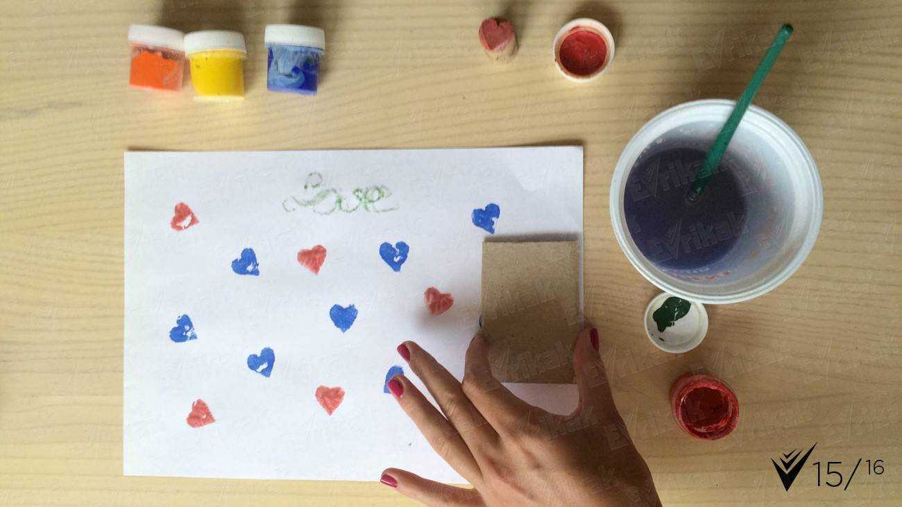 Пальчиковые краски для малышей: какие выбрать и что рисовать